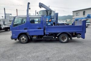 サムネイル: 平成２４年　キャンター　１．８トン　ＷキャブＰ／Ｇ　４ＷＤ！！　