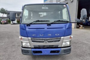 サムネイル: 平成２４年　キャンター　１．８トン　ＷキャブＰ／Ｇ　４ＷＤ！！　