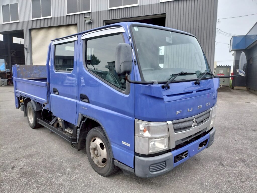 平成２４年　キャンター　１．８トン　ＷキャブＰ／Ｇ　４ＷＤ！！　