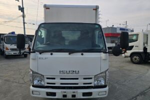 サムネイル: 平成26年　いすゞ　エルフ　1.5トンアルミバン　4WD（車検令和7年11月）
