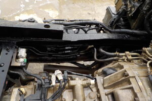サムネイル: 平成24年　デュトロ 2ｔ深ダンプ 4ＷＤ　★土砂禁★観音開き★荷台内寸304㎝×158㎝×109㎝★車検令和7年11月★