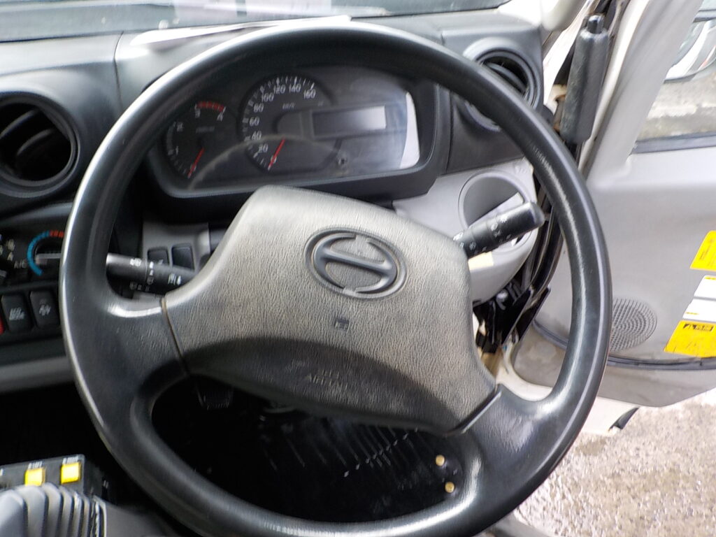 平成24年　デュトロ 2ｔ深ダンプ 4ＷＤ　★土砂禁★観音開き★荷台内寸304㎝×158㎝×109㎝★車検令和7年11月★