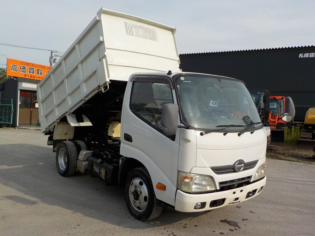 平成24年　デュトロ 2ｔ深ダンプ 4ＷＤ　★土砂禁★観音開き★荷台内寸304㎝×158㎝×109㎝★車検令和7年11月★