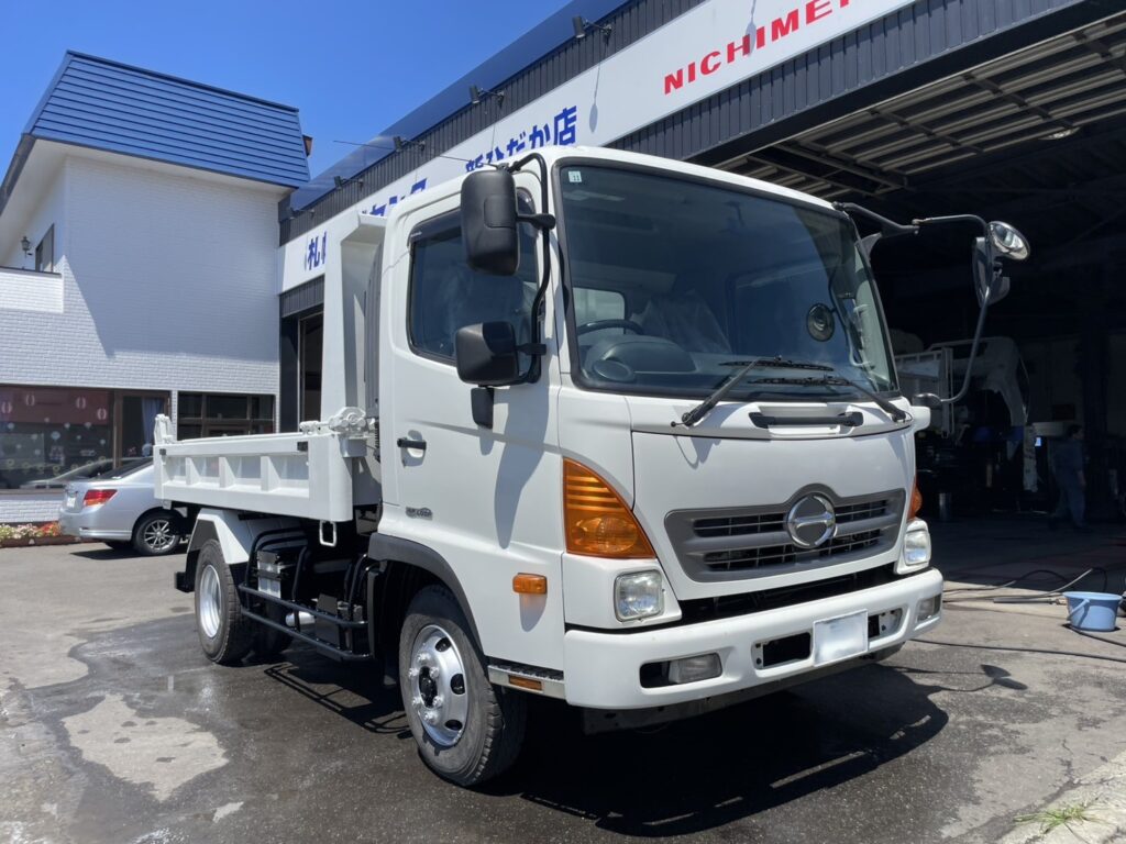 平成24年　レンジャー４トンダンプ　荷台・下廻り塗装済み　検令和7年11月　フル装備　６MT