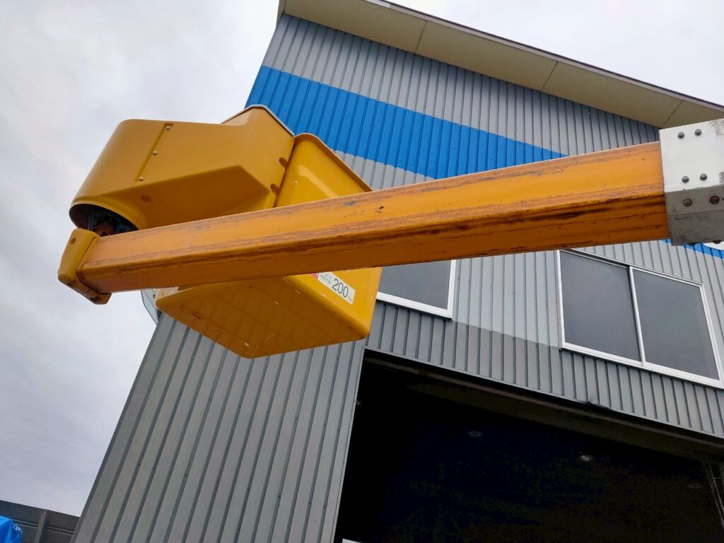 平成２５年　ダイナ9.9ｍ高所作業車　★ＦＲＰバケット
