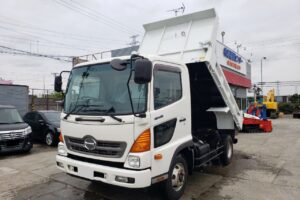 平成25年　日野　レンジャー　４トンダンプ　電動コボレーン付・荷台塗装済！（車検令和7年10月）