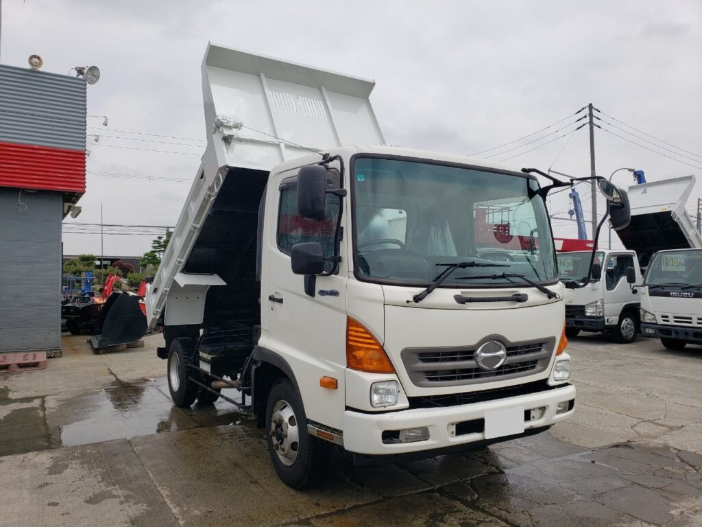 平成25年　日野　レンジャー　４トンダンプ　電動コボレーン付・荷台塗装済！（車検令和7年10月）