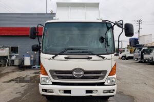 サムネイル: 平成25年　日野　レンジャー　４トンダンプ　電動コボレーン付・荷台塗装済！（車検令和7年10月）
