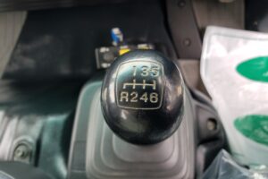 サムネイル: 平成25年　日野　レンジャー　４トンダンプ　電動コボレーン付・荷台塗装済！（車検令和7年10月）