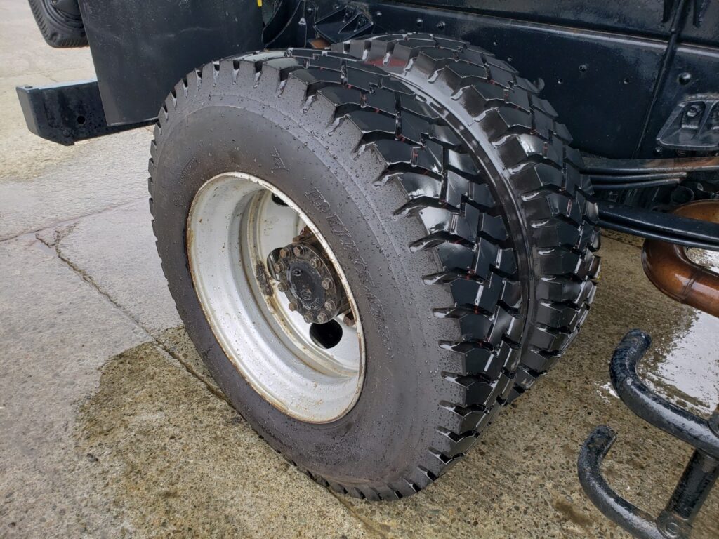 平成25年　日野　レンジャー　４トンダンプ　電動コボレーン付・荷台塗装済！（車検令和7年10月）