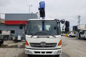 サムネイル: 平成23年　日野　レンジャー　４トン４段クレーンロング　フックイン・ラジコン付（車検1年付）