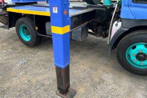 サムネイル: 平成19年　日野　デュトロ　16ｍ高所作業車　スチールバケット（車検2年付）