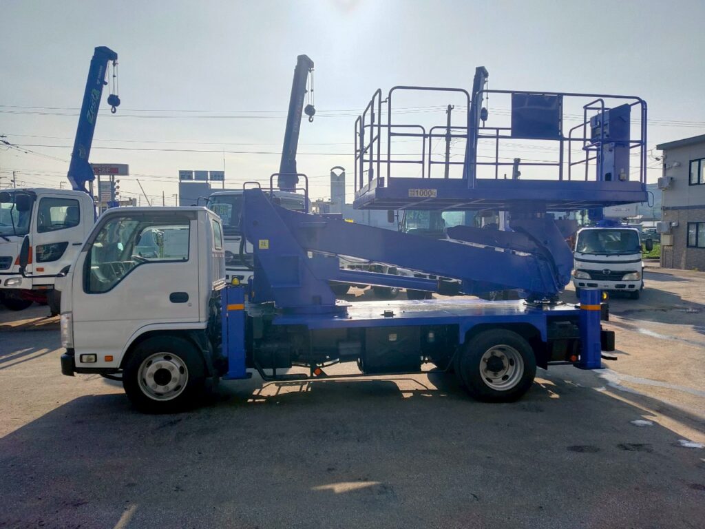 平成22年　エルフ 12ｍ高所作業車 スーパーデッキ　☆塗装済み！！