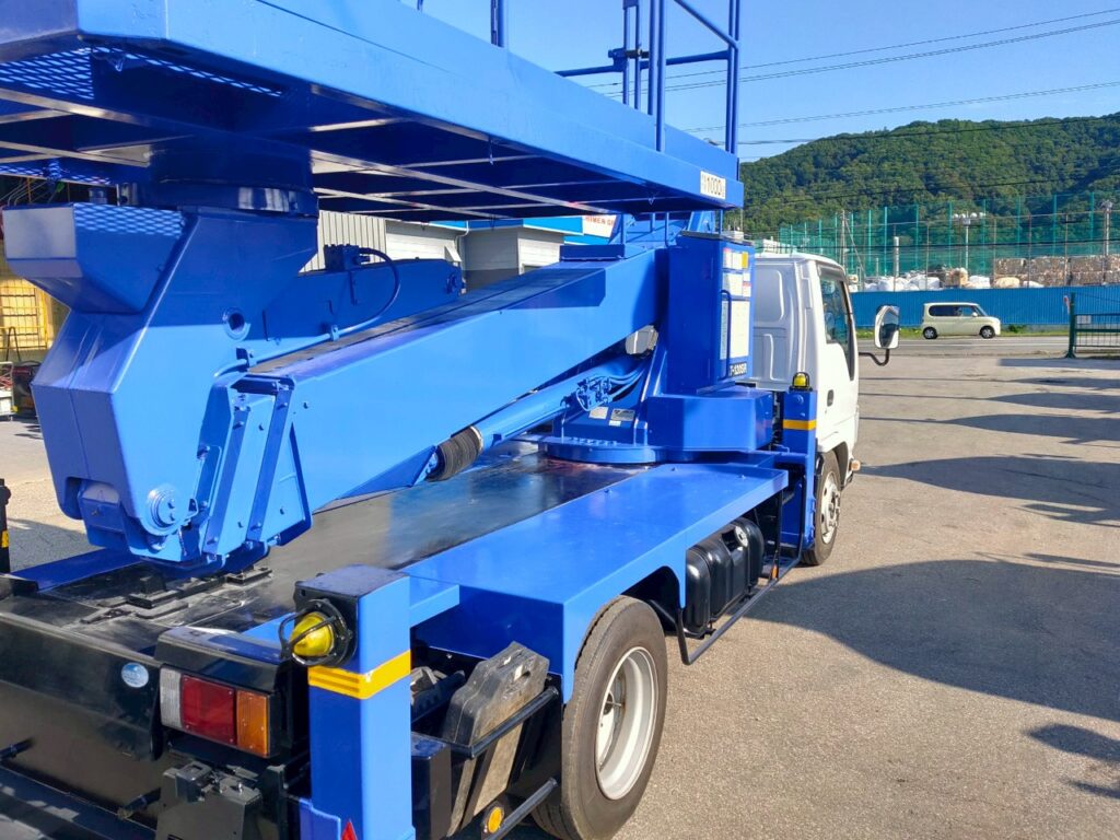 平成22年　エルフ 12ｍ高所作業車 スーパーデッキ　☆塗装済み！！