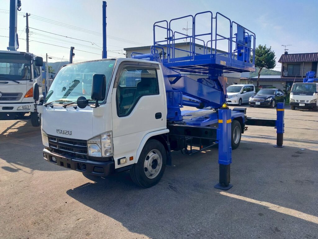 平成22年　エルフ 12ｍ高所作業車 スーパーデッキ　☆塗装済み！！