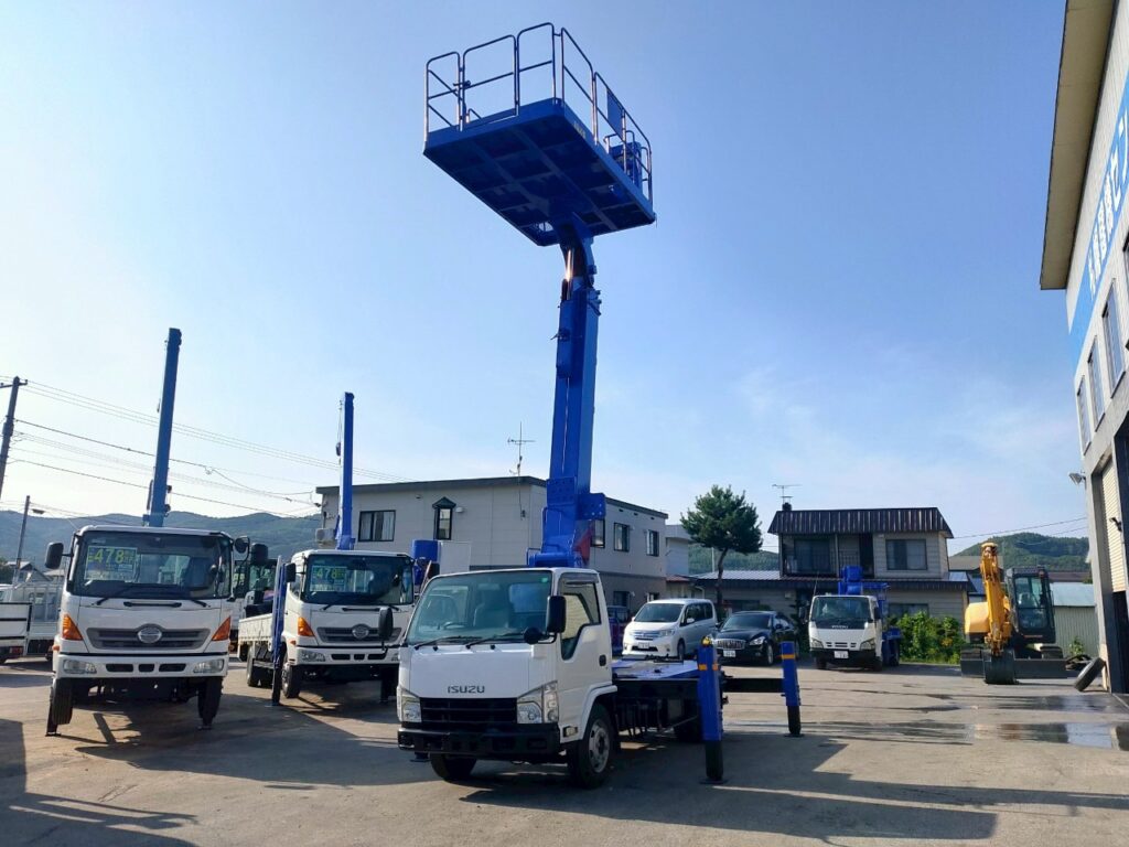 平成22年　エルフ 12ｍ高所作業車 スーパーデッキ　☆塗装済み！！