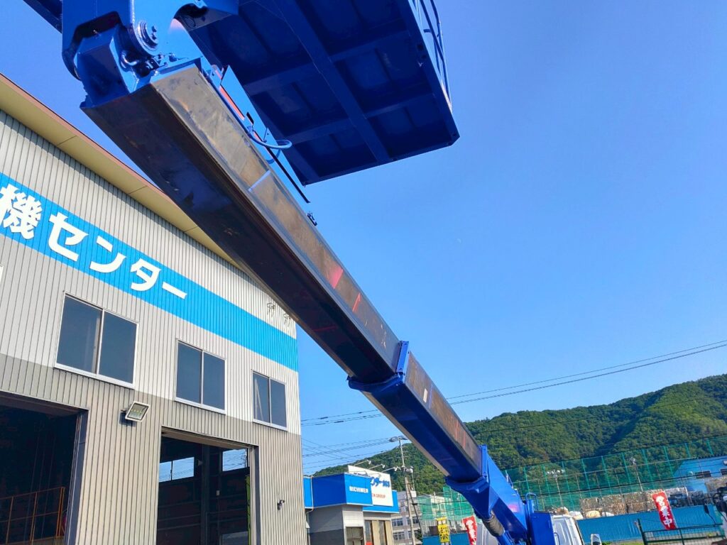 平成22年　エルフ 12ｍ高所作業車 スーパーデッキ　☆塗装済み！！