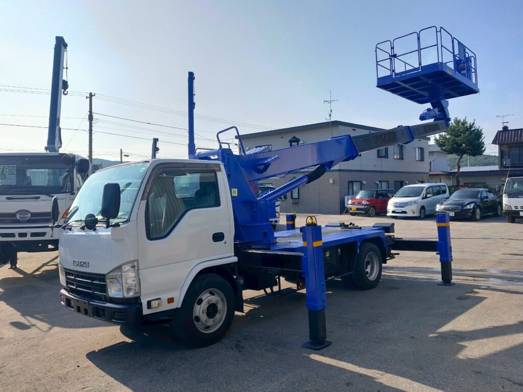 平成22年　エルフ 12ｍ高所作業車 スーパーデッキ　☆塗装済み！！