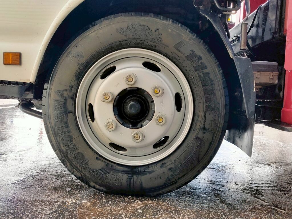 平成22年　エルフ 12ｍ高所作業車 スーパーデッキ