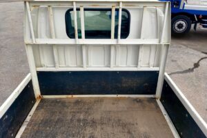 サムネイル: 平成２６年　エルフ１．５トン平　４ＷＤ！！