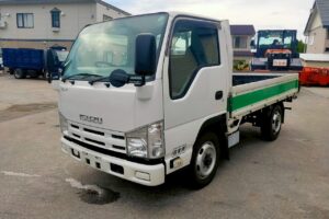 平成２６年　エルフ１．５トン平　４ＷＤ！！