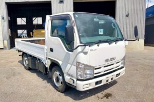 サムネイル: 平成２６年　エルフ１．５トン平　４ＷＤ！！