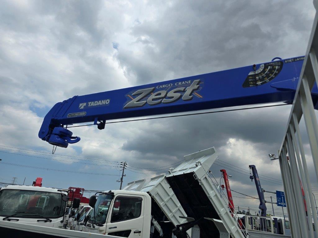平成25年　日野　レンジャー　４トン４段クレーンロング　フックイン・ラジコン付・オートマ車（車検1年付）