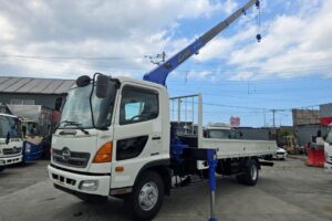 平成25年　日野　レンジャー　４トン４段クレーンロング　フックイン・ラジコン付・オートマ車（車検1年付）