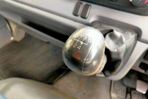 サムネイル: 平成２５年　キャンター３トン　ダンプ　★３方開