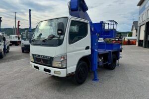 サムネイル: 平成19年　キャンター12ｍ高所作業車