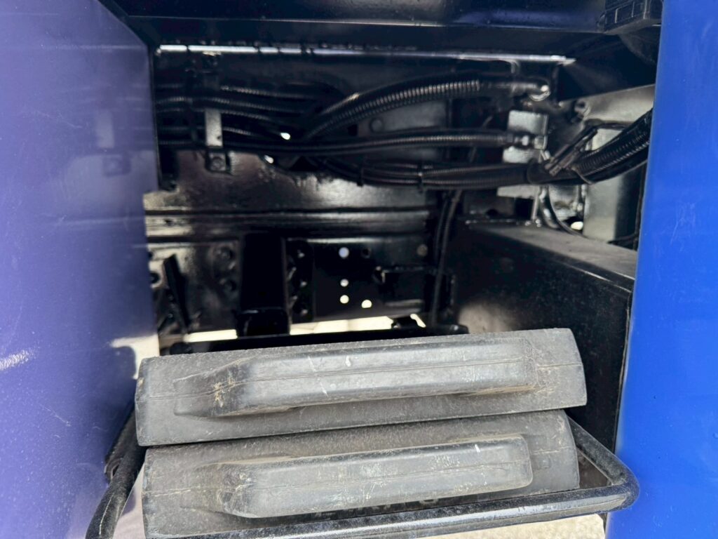 平成19年　キャンター12ｍ高所作業車