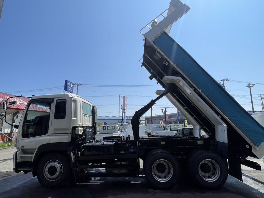 平成26年　ギガ大型ダンプ　電動コボレーン　走行53万キロ　車検1年付