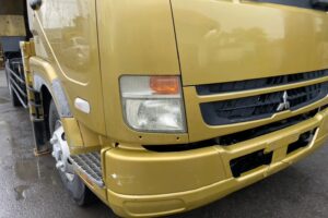 サムネイル: 平成19年　ファイター3.7トン3段クレーン深ダンプ　ラジコン　検令和8年6月　走行4.5万キロ
