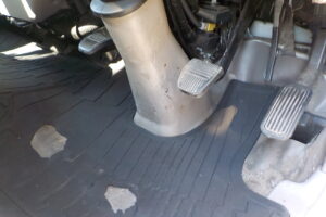 サムネイル: 平成20年　デュトロ 14.6ｍ高所作業車　★電工仕様★ウインチ★絶縁バケット★