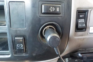 サムネイル: 平成20年　デュトロ 14.6ｍ高所作業車　★電工仕様★ウインチ★絶縁バケット★