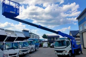平成２２年　デュトロ　12ｍ高所作業車　★全塗装済！！！