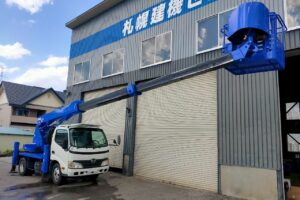 サムネイル: 平成２２年　デュトロ　12ｍ高所作業車　★全塗装済！！！
