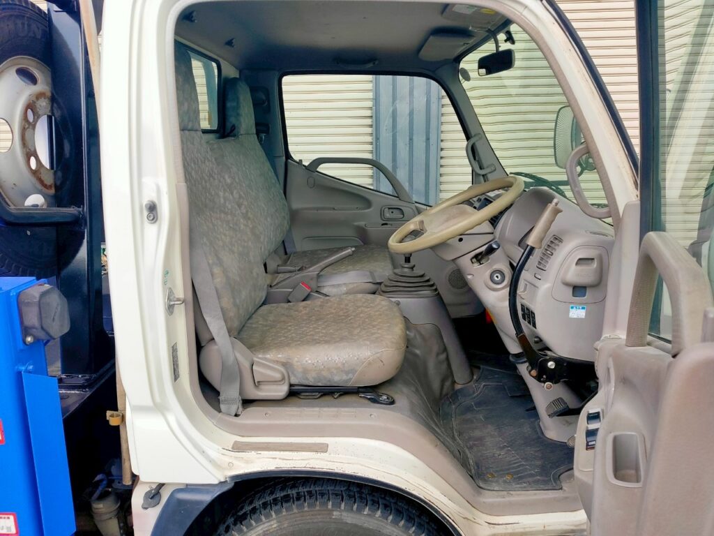 平成２２年　デュトロ　12ｍ高所作業車　★全塗装済！！！