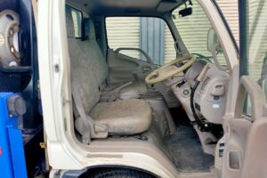 サムネイル: 平成２２年　デュトロ　12ｍ高所作業車　★全塗装済！！！