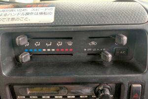サムネイル: 平成２２年　デュトロ　12ｍ高所作業車　★全塗装済！！！
