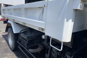 サムネイル: 平成24年　レンジャー４トンダンプ　車検1年付　フル装備　６MT