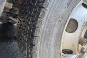 サムネイル: 平成24年　レンジャー４トンダンプ　車検1年付　フル装備　６MT