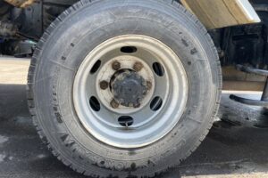 サムネイル: 平成24年　レンジャー４トンダンプ　車検1年付　フル装備　６MT
