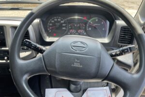 サムネイル: 平成24年　レンジャー４トンダンプ　車検1年付　フル装備　６MT