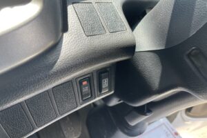 サムネイル: 平成24年　レンジャー４トンダンプ　車検1年付　フル装備　６MT