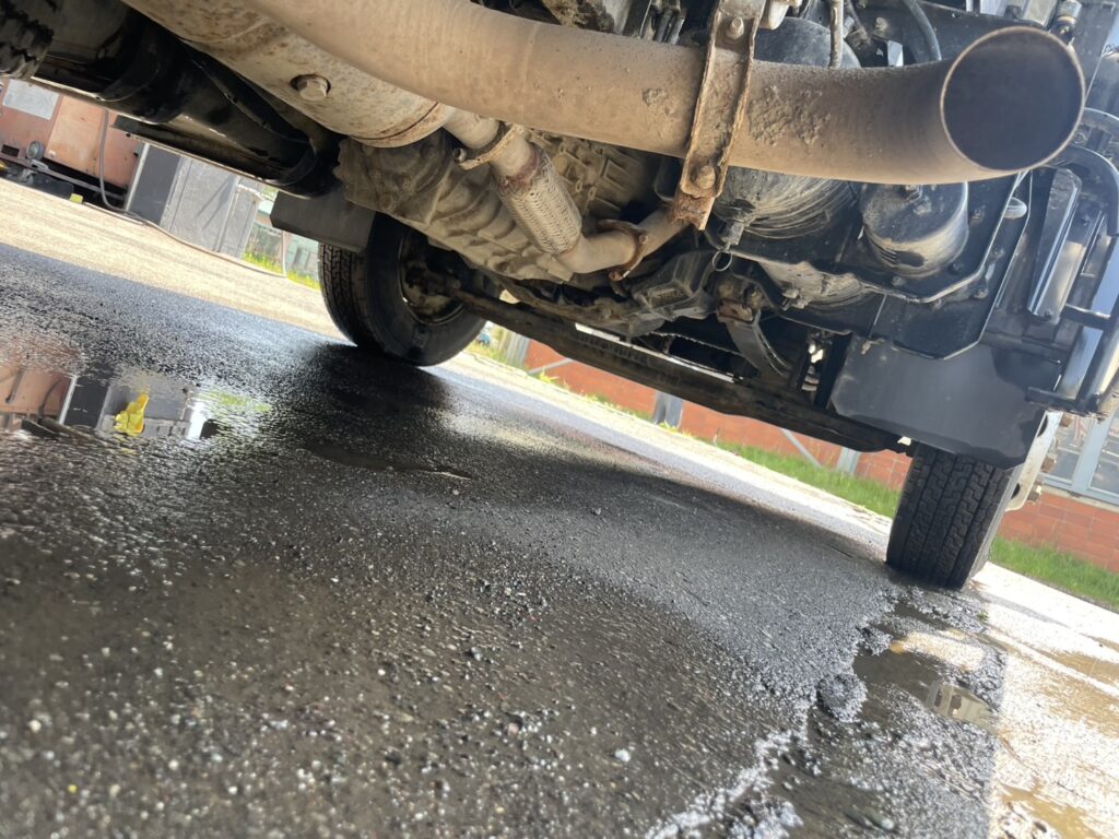 平成24年　レンジャー４トンダンプ　車検1年付　フル装備　６MT