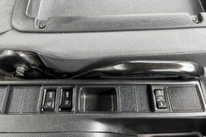 サムネイル: 平成27年　日野　レンジャー　４トンダンプ　電動コボレーン付・荷台塗装済！（車検1年付）