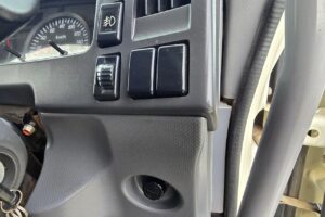 サムネイル: 平成24年　いすゞ　フォワード　４トンダンプ　コボレーン付（車検令和７年10月）