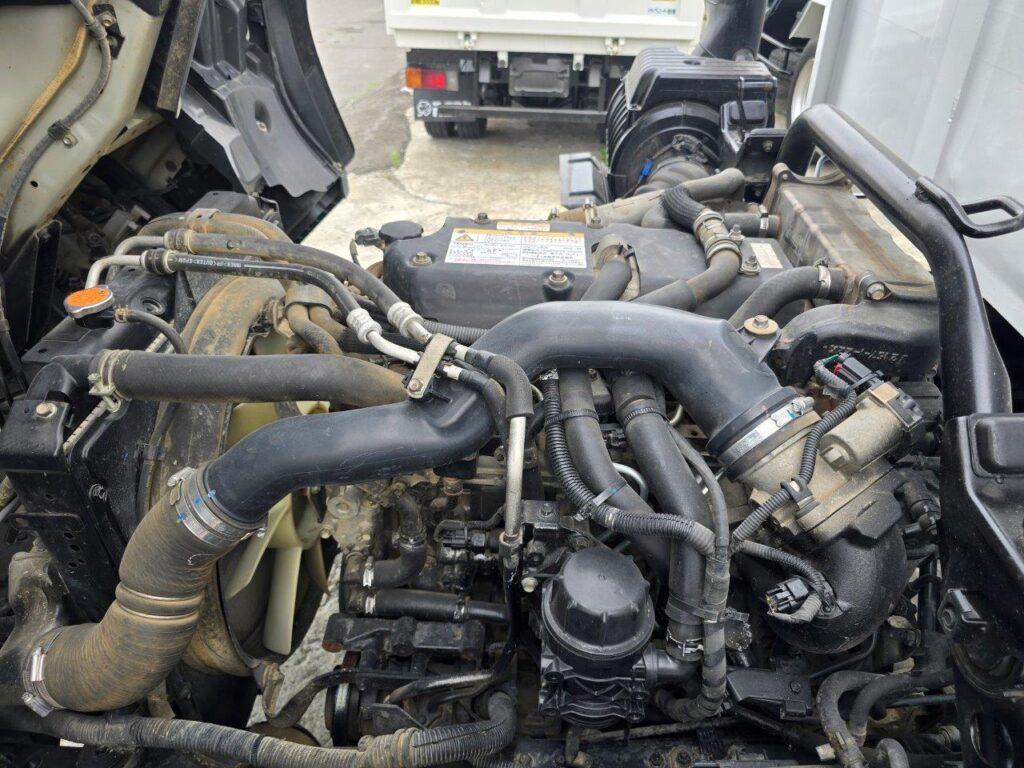 平成24年　いすゞ　フォワード　４トンダンプ　コボレーン付（車検令和７年10月）