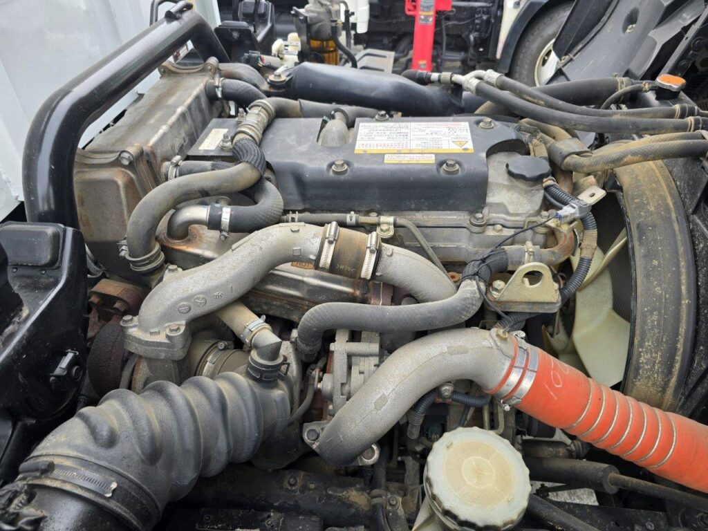 平成24年　いすゞ　フォワード　４トンダンプ　コボレーン付（車検令和７年10月）